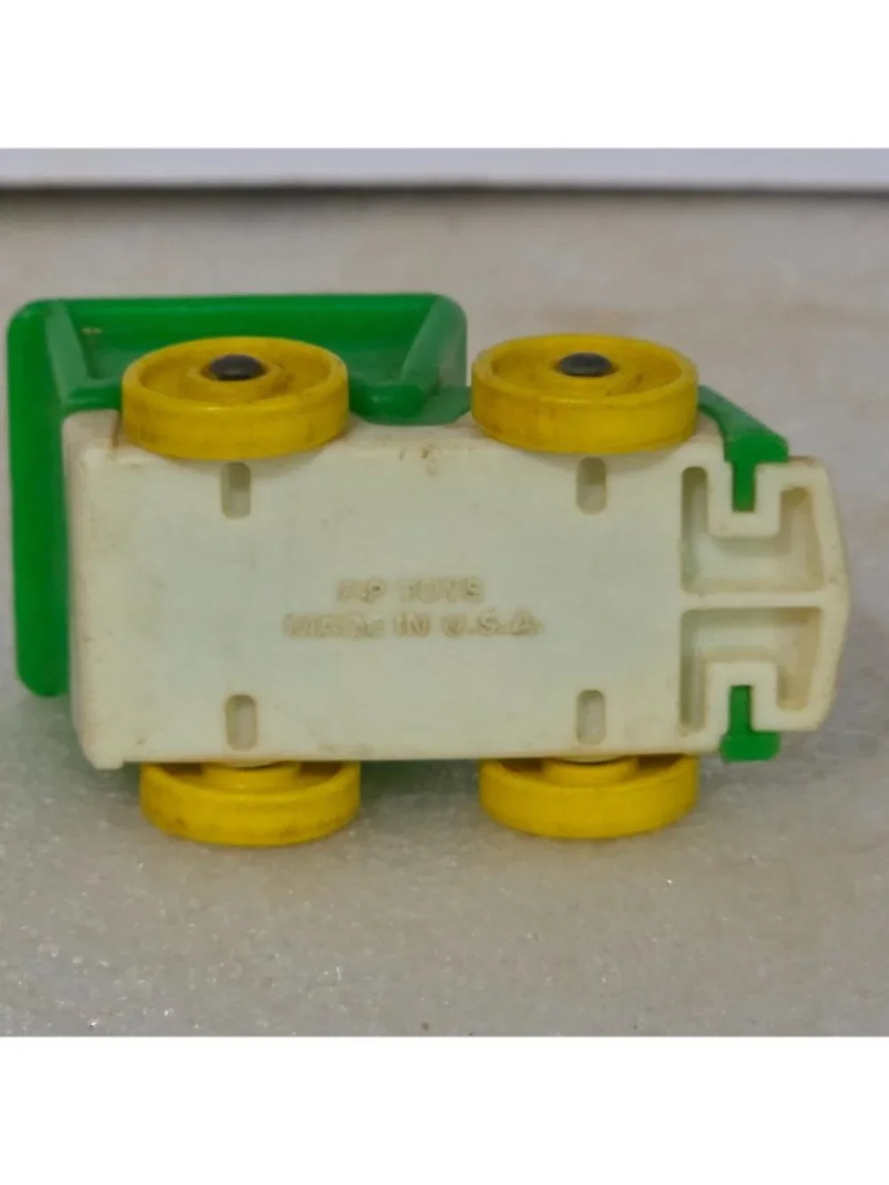Fisher Price Little People Green Train Yellow Wheels Vintage 1970s Plastic 3
